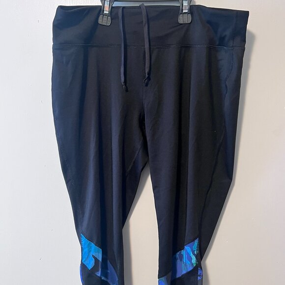 Athletic Works Active Black Capri Leggings Dri-Works Women's Size Medium - Picture 1 of 5